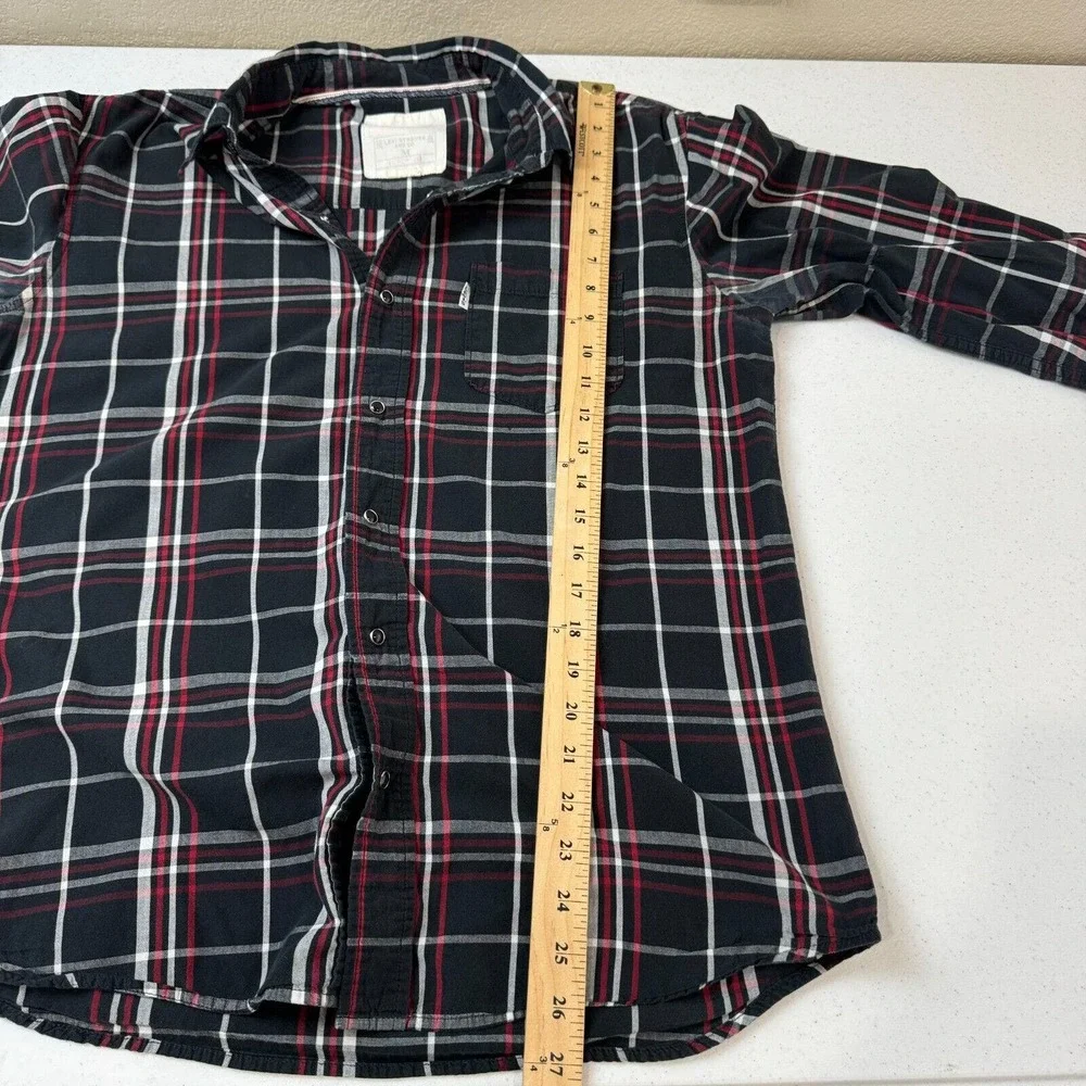 Levis levi men
